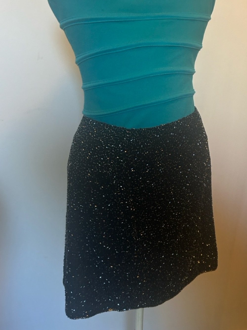 Cache Black Tweed Mini Skirt with Metallic Flecks - Picture 3 of 3